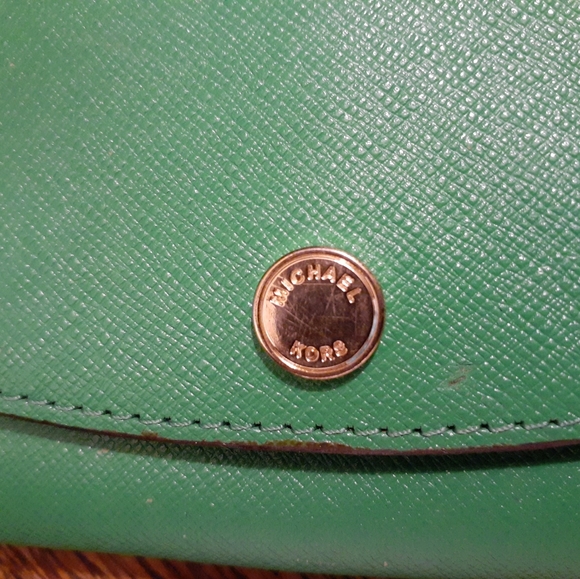 MICHEAL KORS LEATHER WALLET - Picture 6 of 10